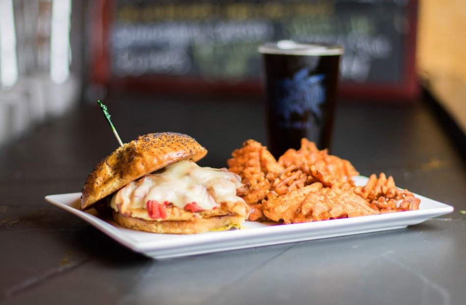 BubesBrewery's tweet photo. That moment you remember that #Cheese is LIFE 😋
.
.
.
.
.
#BubesBrewery #ExplorePA #MountJoy #PA #Brewery #Tours #Pub #MicroBrewery #CraftBeer #Historical #Drinks #Biergarten #Beer https://t.co/PEdb6echcT
