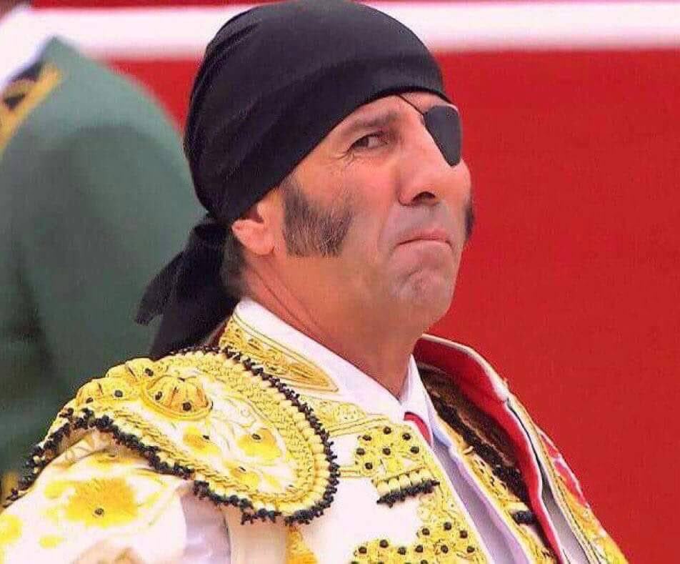 CharlyBrooklyn's tweet photo. El nuevo Pirata Roberts. https://t.co/0HjKamoiDV