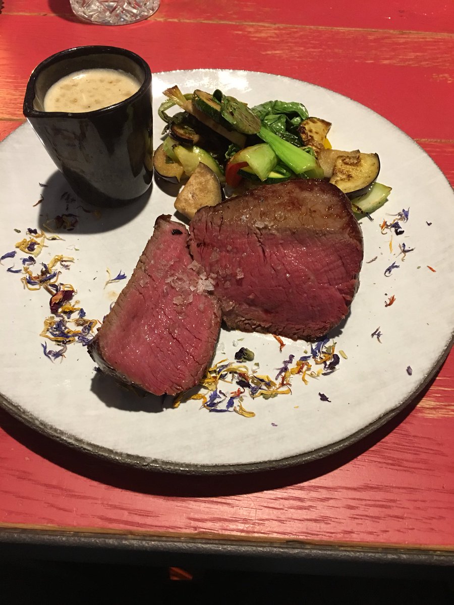 Andifeated_MTG's tweet image. #Knickerbocker Steakhouse near to my flat. So delicious! #steakhouse #rosenheim #foodporn