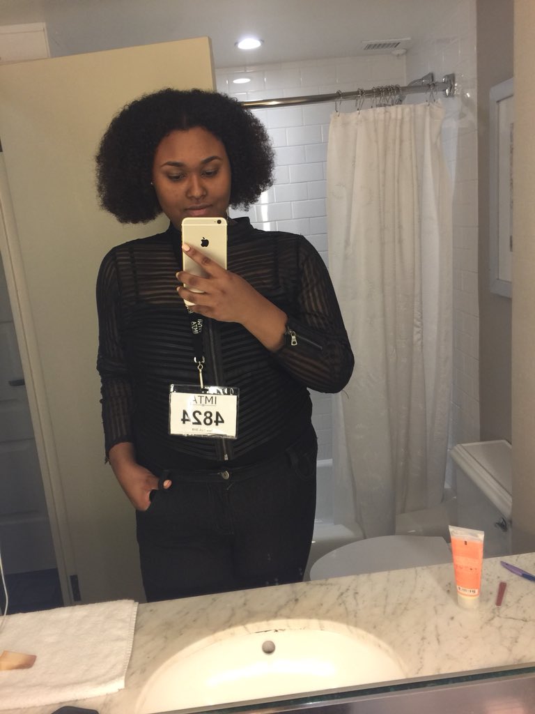 BenzROTE's tweet photo. Out in NYC living my best life💚 Day 3: I’ve already done 2 competitions so far. Thanks to PMTM and the people who supported me.  #IMTANY18 let’s see what other agents I could get signed with😬 (btw I love Kiri Stevens) https://t.co/5HtdV5bE7s