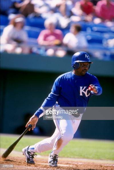Happy Birthday to former Kansas City Royals player Terry Pendleton(1998), who turns 58 today! 
