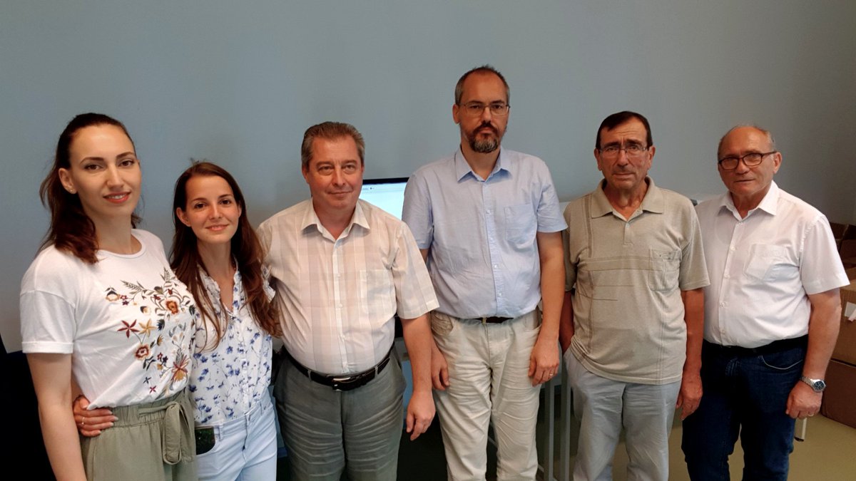 upbcampus's tweet image. #upbcampus meet the Microsensors, Components and Systems for Optical Communications Lab campus.pub.ro/website/micros… --- analysis of #OpticalComponents &amp;amp; #biosamples, #characterization and #measurements of components for #OpticalCommunications &amp;amp; #SAW #Microsensors.