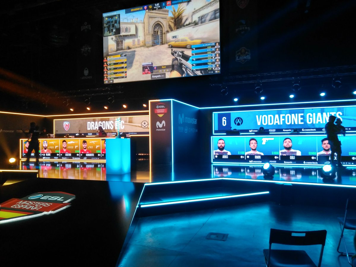 wzgamerslab's tweet photo. Preparando el vídeo resumen de nuestra visión especial de lo que ha sido esta #Dreamhackvalencia2018 Ya tenemos ganas de que llegue el año que viene... https://t.co/y5QmMW8Btr