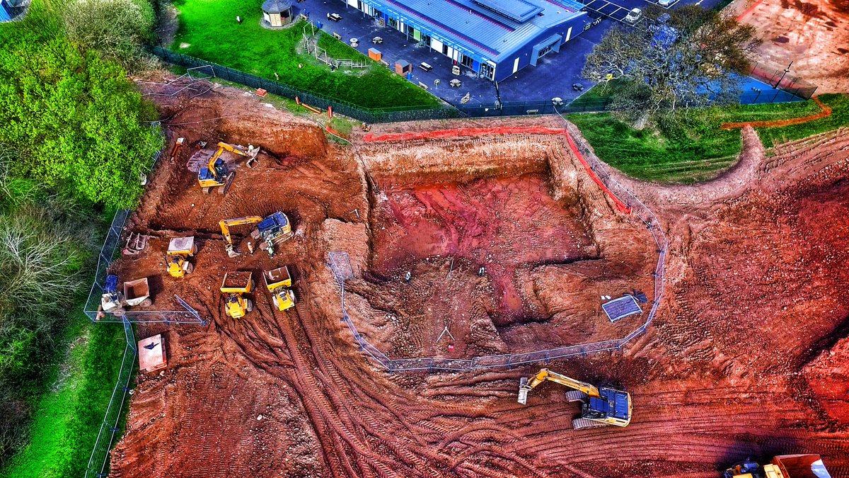 RapidgridLtd's tweet photo. #Construction #constructionsite #constructionpics #constructionphotography #civileng #civilengineering #civilengineers #civilengineer #engineering #engineer #groundworks #dailyconstruction #diggers #ukconstruction #excavator #earthmovers #heavyequipment #casemachines https://t.co/sOWOA6IzZC