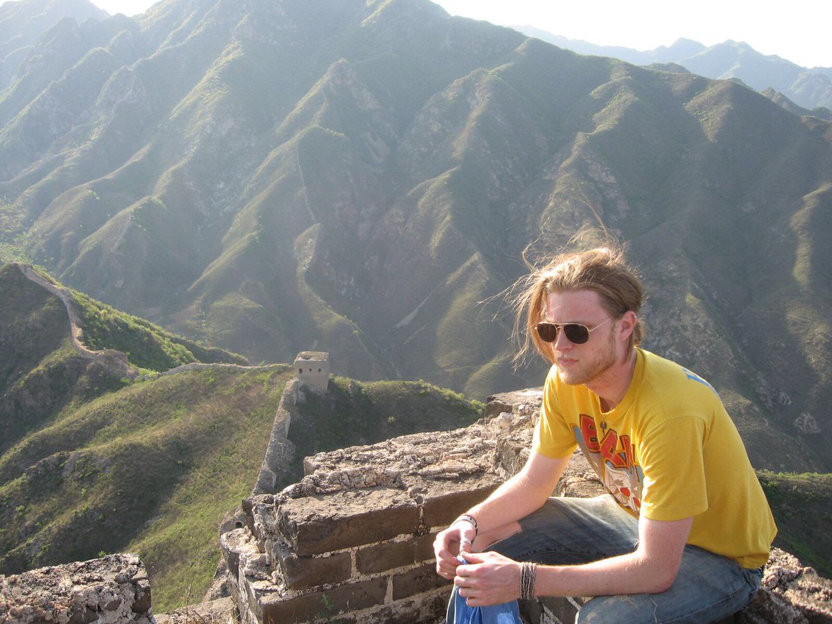 thelumineers's tweet photo. Photo from the Great Wall back in 2007 around the time “Visions of China” was written. It never made a record, but we licensed it to be used on the @WalkingDead_AMC soundtrack. It’s now available on streaming: https://t.co/6jm8qoHFWp 
#CSides #TheLumineers https://t.co/JhmXYwDZYF