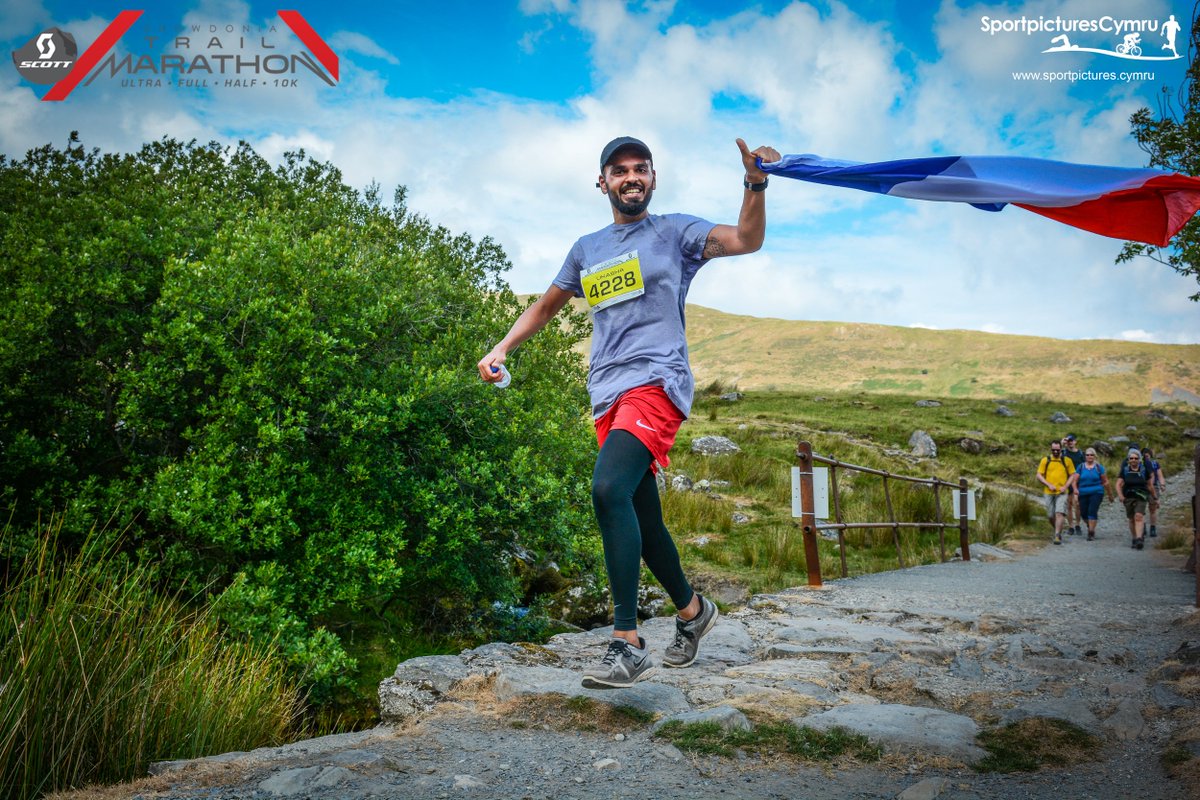 gwynforjames's tweet photo. Ukasha Qahar who was racing at the 2018 SCOTT Snowdonia Trail Marathon obviously knew his stuff. As a great runner and also an avid football fan, he knew who he was supporting at the World Cup final in Russia! 
Pictures can be seen here: https://t.co/QlY6o0TWTV
#STM18 https://t.co/aDTz0PHhmQ