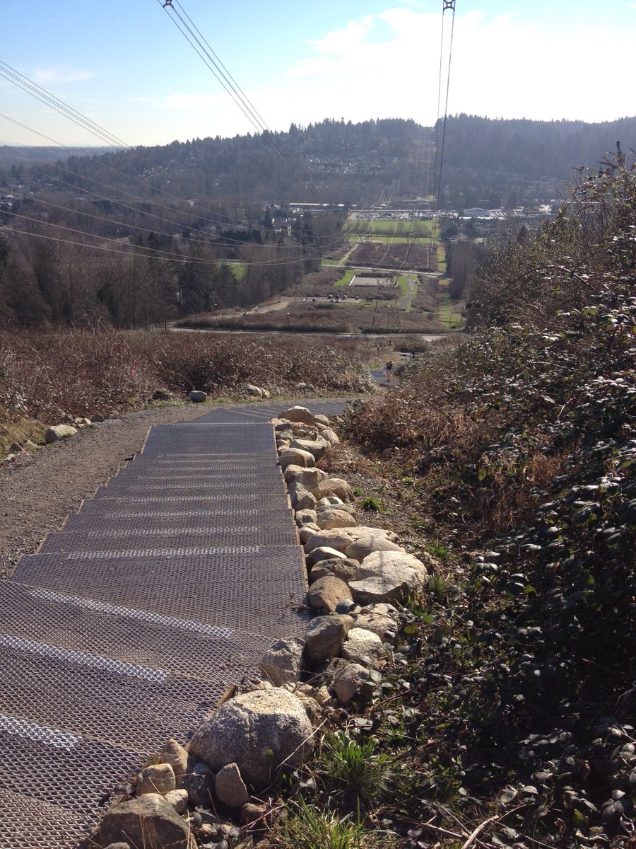 OTS_Nutrition's tweet photo. Take the stairs.... sure, why not? #sweatonceaday #coquitlamcrunch #hilltraining #igotthis https://t.co/DujLarIvL5