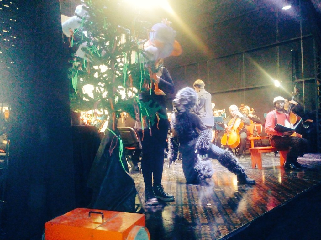 RicarTejerina's tweet photo. Con lleno total @Municipalidad3F presentó #PYEL en #Comaco. Cultura Camina llevó a la Sinfónica y al Elenco Juvenil a Martín Coronado. https://t.co/NLQHVYKQbt
