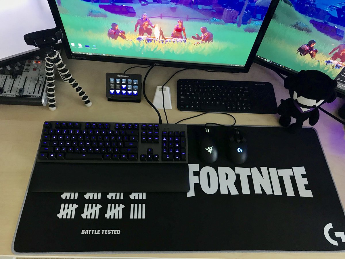 Pine On Twitter I Love The Wallpaper And Mousepad Combo Fortnite Battle Tested Mouse Pad Fortnite Battle Tested Mouse Pad Pine On Twitter I Love The Wallpaper And Mousepad Combo
