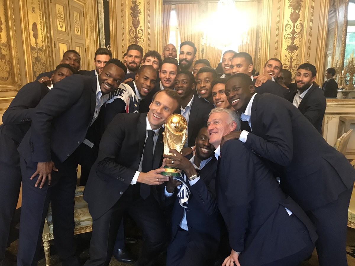 One team, one nation, one dream.
Two stars⭐⭐
#FiersdEtreBleus