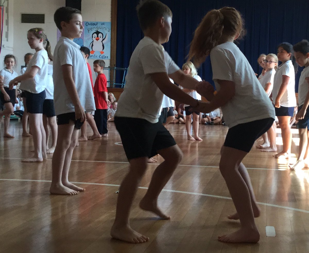 BletchingleyVPS's tweet photo. Dance Assembly was great fun today and allowed each class the chance to perform the country dances they’ve been learning to the rest of the school. It’s lovely to see the progression in skills! #progressionindance #countrydancing #maypoledancing #traditionaldance #britishvalues https://t.co/c943g3snDI