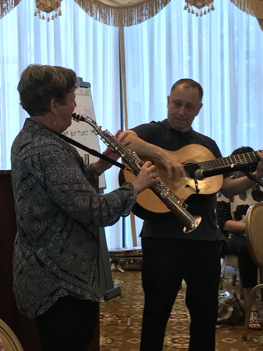 “All kids are capable, they may not have had the opportunity” <a href="/merrylgoldberg/">merryl goldberg</a> thanks for a great session #Edleaders2018 <a href="/creatEDCrayola/">creatED by Crayola</a>