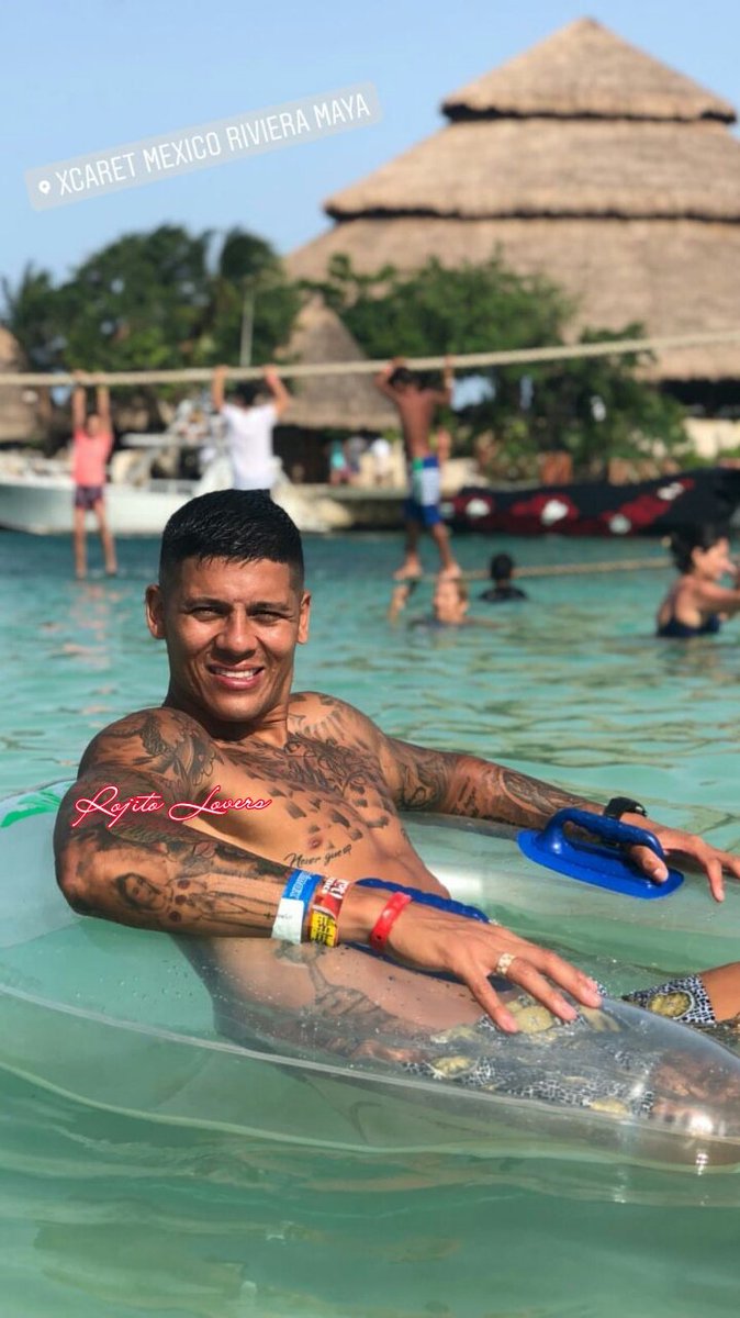 rojito_lovers's tweet image. El mas fachero de todos #MarcosRojo #Rojito #Vaciones2018