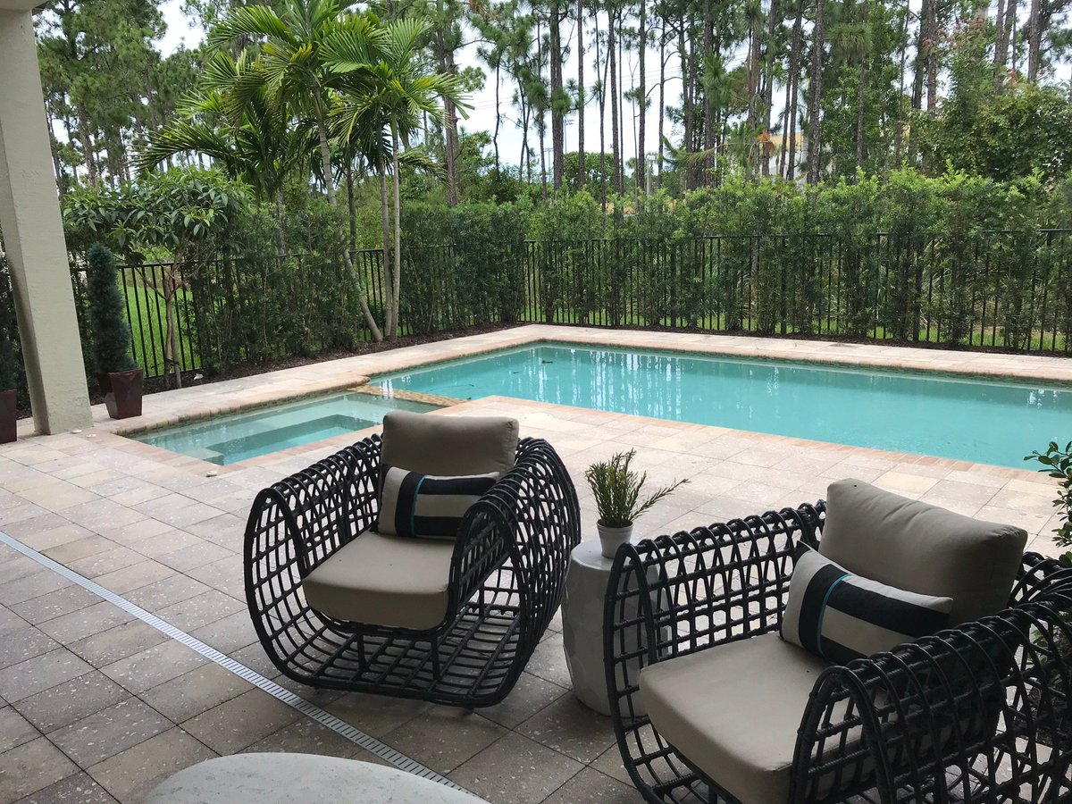 jonnyo73's tweet photo. #paradise #juplife #jupiterflorida #palmbeachcounty #luxury #westpalmbeach #altonlife #alton #jupiter #palmbeachgardens #southflorida #southfloridalifestyle #dreams #home #saltlife https://t.co/TNea1G9DLE