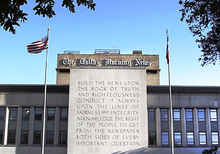 TrumpInDallas's tweet image. Dallas Morning News Crack-Up! “Vote Hillary.” - WBDaily