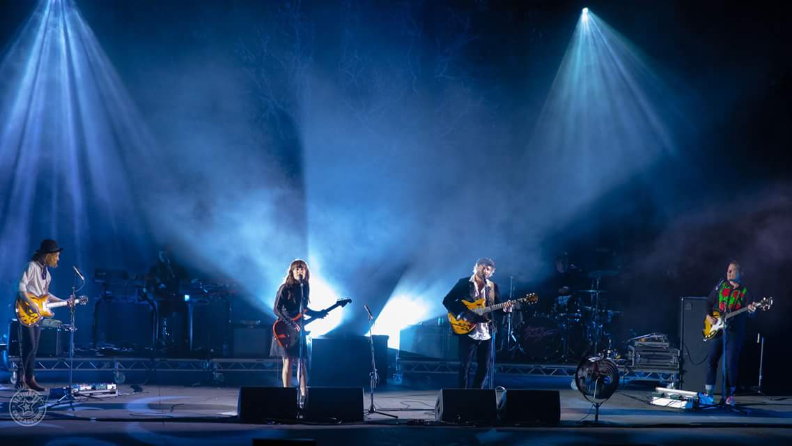 FestiCarca's tweet photo. Souvenir de la soirée d'hier en compagnie d'@angusjuliastone au Théâtre Jean-Deschamps ! 
#FestiCarca #FestivalIN #Carcassonne #Musique #Concert #ThéâtreJeanDeschamps #Prog2018 https://t.co/njEWt5UXES