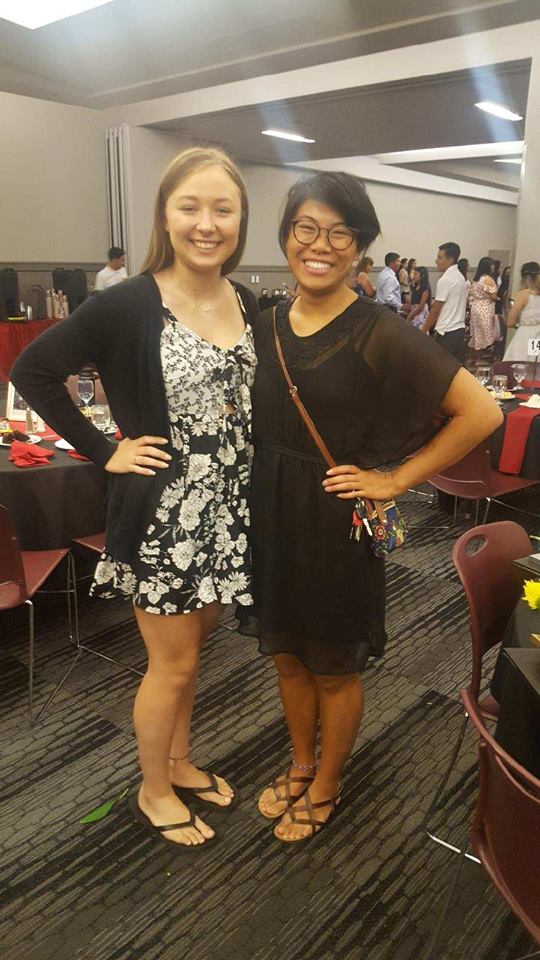 CollPossibleOMA's tweet photo. "It was one of the best and most fun experiences I've had and I'm so happy I met so many new, amazing people." - says Mariah, a @collegepossible @RalstonHS student who attended @UNOmaha's Summer Scholars program in June. Pictured with her @AmeriCorps coach, Anna. https://t.co/ooQPV1kSxu