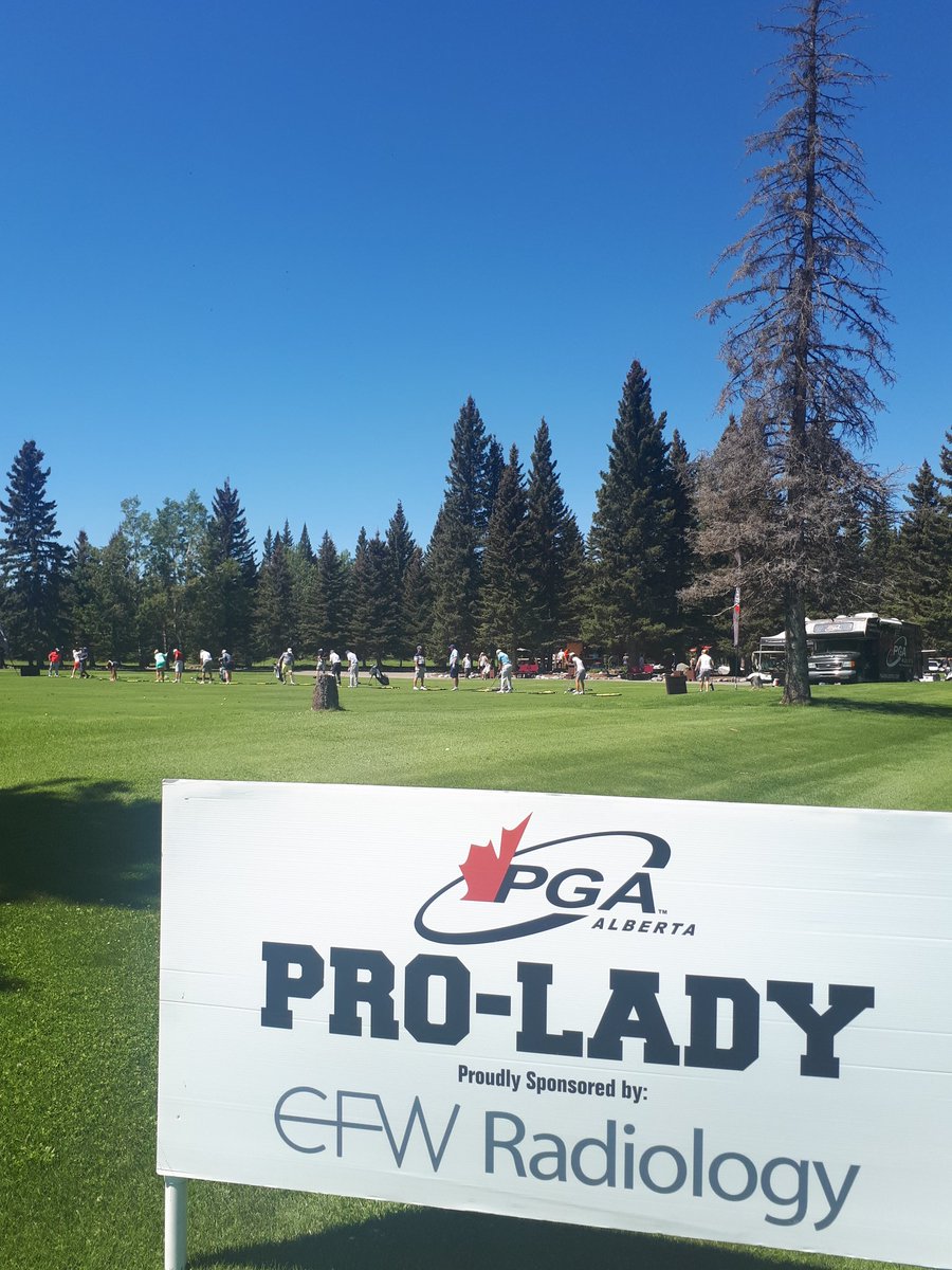 pgaofalberta's tweet photo. It's a beautiful day for the #ProLadySouth sponsored by @EFWRadiology and hosted by Redwood Meadows G&amp;CC. Good luck to everyone! https://t.co/5tQVRoHfah