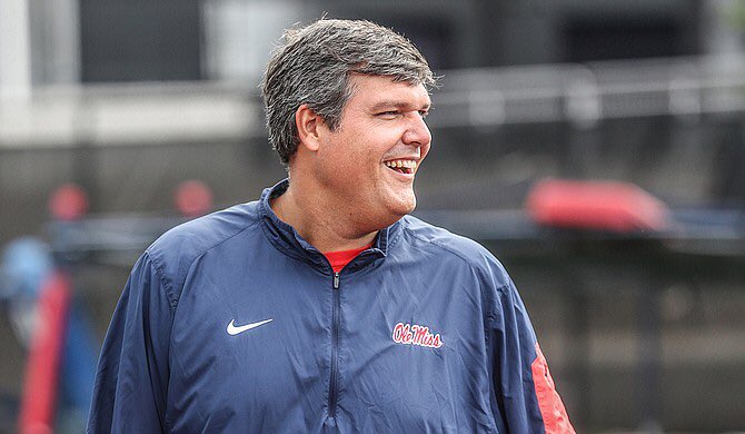 SECSeats's tweet photo. SEC Media Days continue tomorrow with #georgiabulldogs Kirby Smart, #olemiss Matt Luke, #arkansasrazorbacks Chad Morris, and #floridagators Dan Mullen! Purchase your southeastern conference football tickets—and all football tickets—from https://t.co/D3uxeMNJyM! https://t.co/70GrWo0g5U