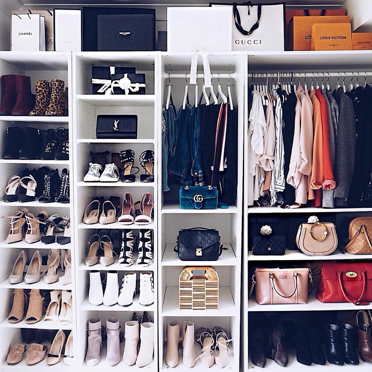 TWStorage's tweet photo. There’s nothing quite like an organised wardrobe.. we LOVE
 @devotedtopink’s! 🙌🏼 #wardrobegoals #regram https://t.co/pe1SuKDJnW