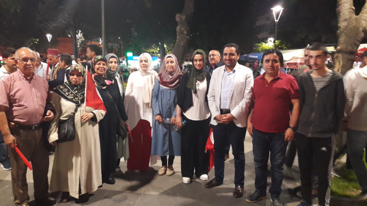 AkPartiBuhara's tweet photo. Ak parti Çorum merkez ilçe başkanlığı Buhara evler mahalle teşkilatı olarak 15 Temmuz milli birlik ve demokrasi günleri etkinliklerine katılım sağladık. 15 temmuzu unutmadık unutmayacağız. https://t.co/8N5IkhCRJv