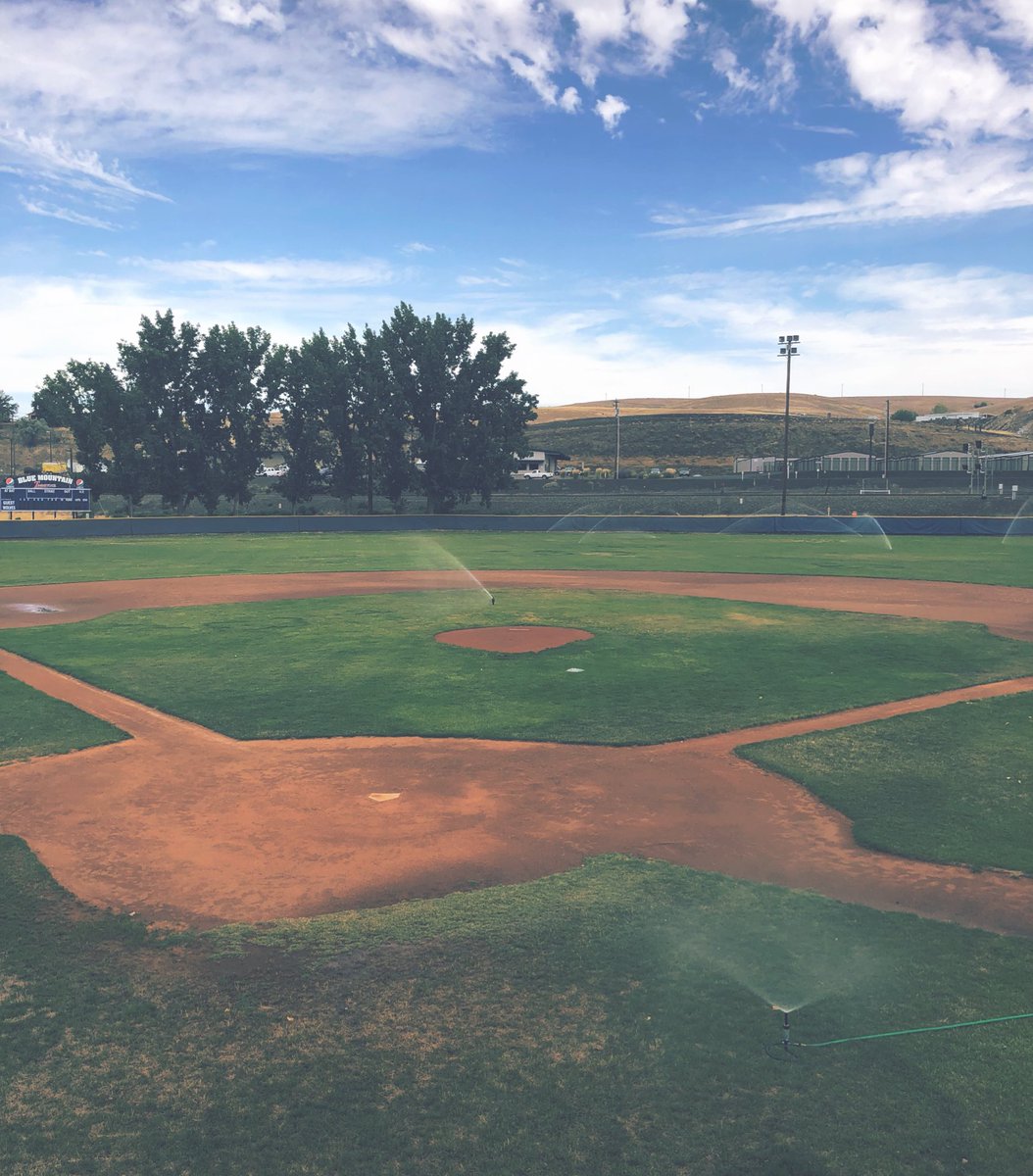 TiredLawGrad's tweet image. Had a chance to swing by my old stomping grounds at @BmccBaseball today and see my name on the school’s Wall of Fame for the first time. My ERA may have been atrocious, but at least my split-finger was good enough to nab Pitcher of the Year honors.