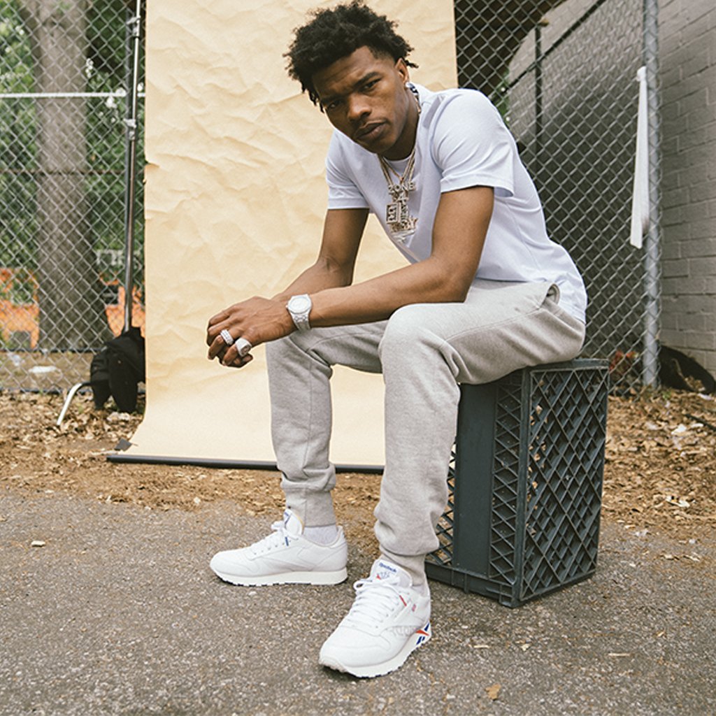 footlocker sneakers release