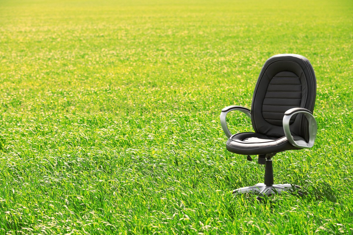 BritneyACole's tweet photo. Are you a member of @IHRIM? Do you or your team members do #remotework? If the answers are YES, then join me on July 25th at noon EST for a live webinar on how to make #telecommuting work for your team!  Don't be #doublemuted @gpcorp https://t.co/dpqauQ2amY https://t.co/DH5D9OS06c