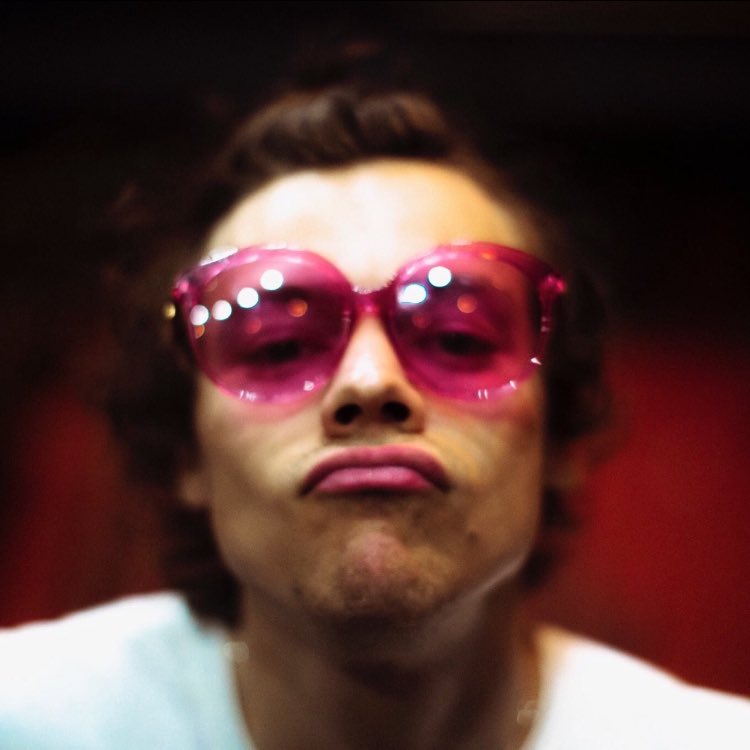 hstylespics's tweet photo. just how fast the night changes https://t.co/ytyloTS8Zy
