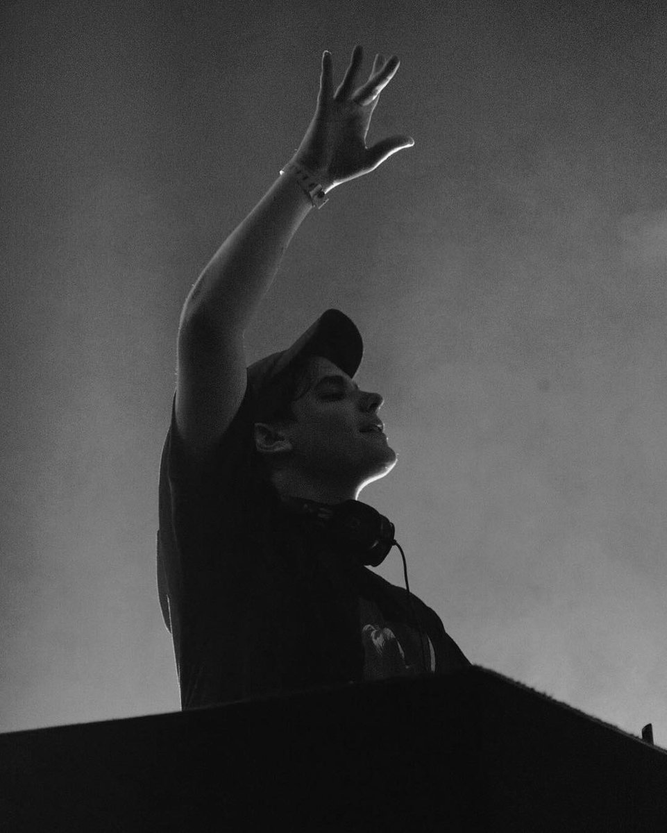 AmericasBestDJ's tweet photo. Meet The Nominee: @Audien    

Vote: https://t.co/TODGtVKl8X https://t.co/JJ2Pgj34JX