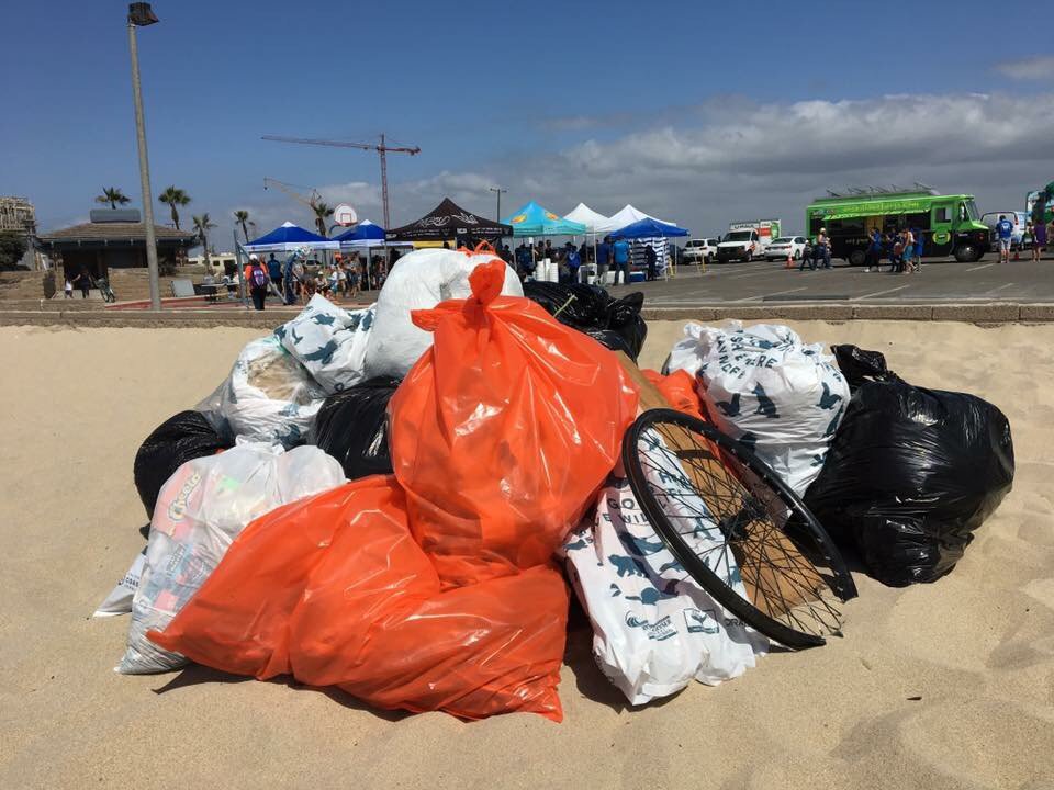 Over the past 2 days volunteers removed 793lbs of trash between 6 towers at #HuntingtonStateBeach. While we all love soaking up the rays at the beach, we have to do a better job of picking up after ourselves. #plasticfreesea #ProtectCACoast