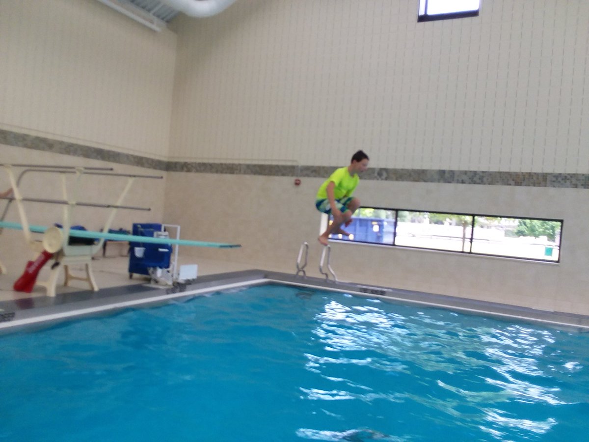 n0rthernenglish's tweet photo. One week completed of our swimming lessons at Clark’s Gym! The kids tell me every day how much they’ve been practicing and learning...but the most impressive part has just been to see them becoming so much more confident in the water #summerprogram2018 #rscs https://t.co/7EPkYNc6q4