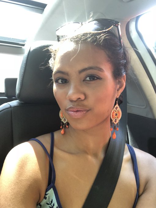 When you awkwardly get horny in the car... 😋(I always keep a mini dildo in my glove compartment for &lsquo;emergencies<a href="/tag/beautiful"class="tags"><span>#beautiful</span></a><a href="/tag/funny"class="tags"><span>#funny</span></a><a href="/tag/sexy"class="tags"><span>#sexy</span></a><a href="/tag/horny"class="tags"><span>#horny</span></a>