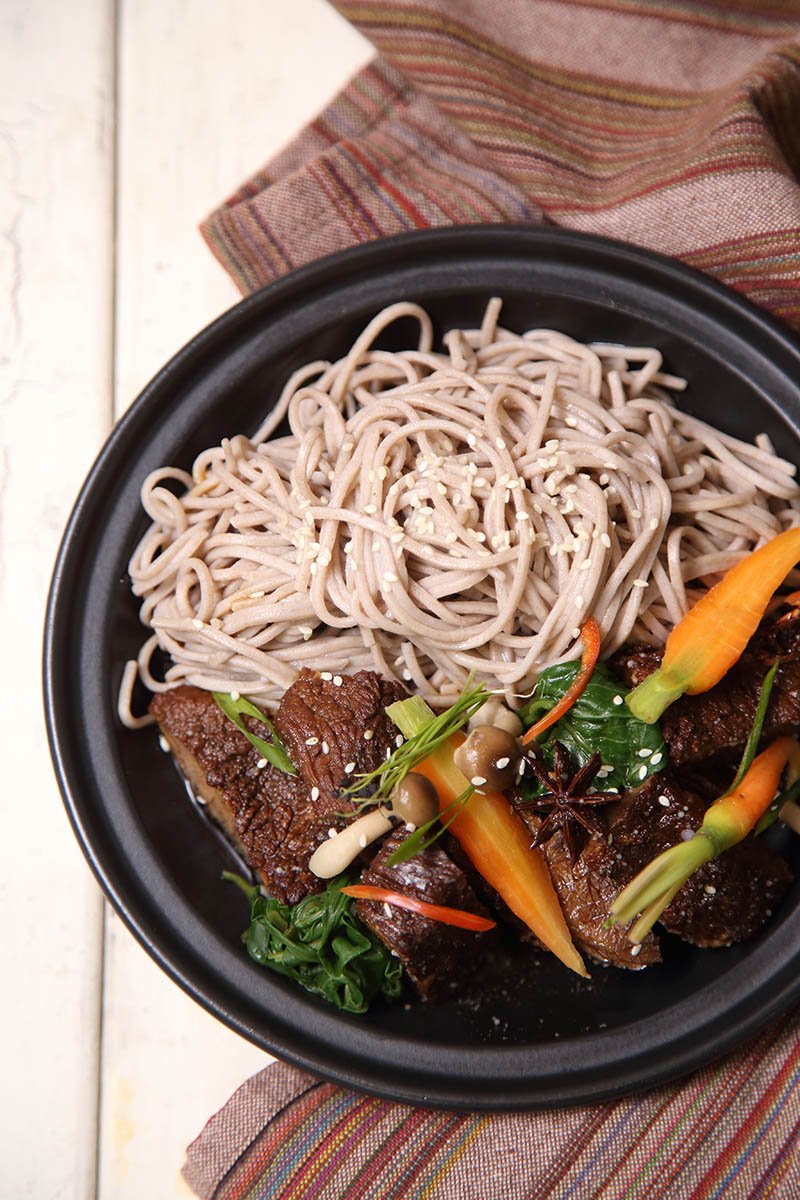 breakfastph's tweet photo. Have a guiltless brunch on us! On today's menu? 5-Spice Braised Beef With Soba Noodles. Yummmm! Check link in our bio for the full recipe! #BreakfastPH #BreakfastMakes https://t.co/R4rBtMAmoF