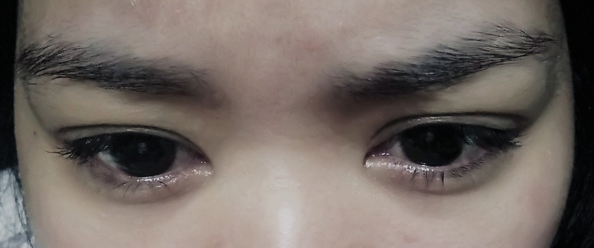 ilovematheun's tweet photo. I don't know if this is just my hormones talking but I saw a pic of OT6 Sechskies and I cried I miss them so much. Saw Yoon's solo anniv tributes & cried. Dara posting - i cried. Jinanie IG - i cried. Wannaone in JKT pics - i cried. No srsly my eyes are popping out #FanGirlIssues https://t.co/EzyYso3BaU