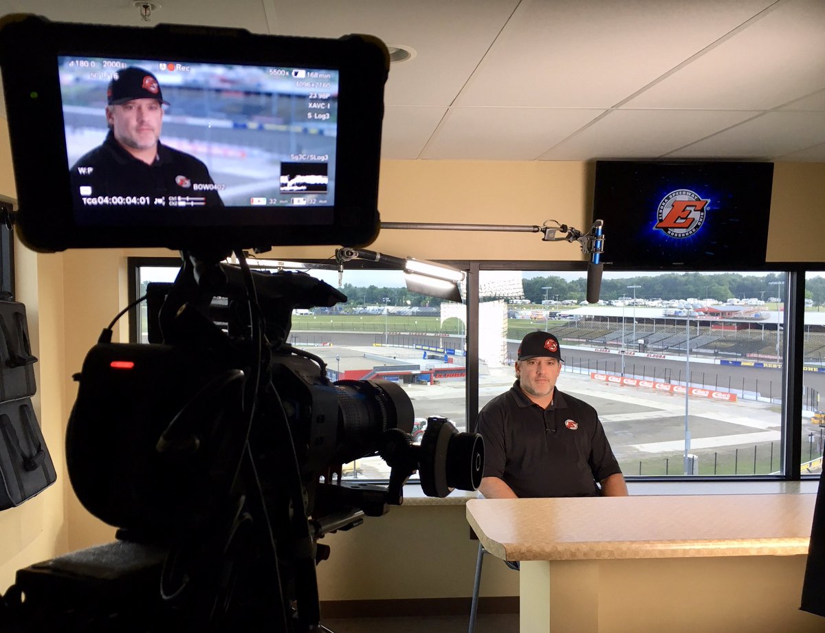TonyStewart's tweet image. They’re putting me to work here, taping for a documentary involving @EldoraSpeedway. 

#NASCARonDirt