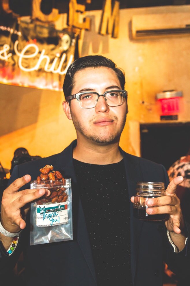 ChrisToro's tweet photo. 🔥🔥🔥🔥🔥🔥
📸 by @King_Ajna
#RoastAndChill
#HomeGrownNYC https://t.co/Y7Y2ow7OEZ