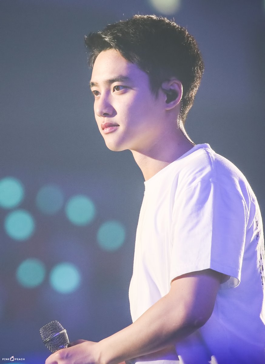 PlanetKaisoo's tweet photo. |￣￣￣￣￣￣￣￣￣￣￣|
According to recent studies
Do Kyungsoo is the cutest 
and most adorable penguin 
specie who lives on earth.
|＿＿＿＿＿＿＿＿＿＿＿| 
             (\__/)    ||
             (•ㅅ•)    ||
            /  　  づ https://t.co/0L3IVIfiV4