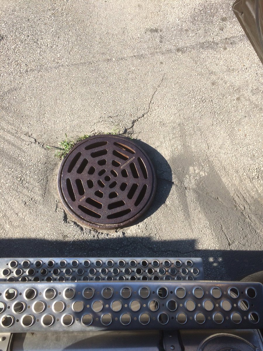 OCFeederSafety's tweet photo. Even something as simple as getting out of your vehicle can be dangerous if youβre not paying attention. Thatβs why itβs important to look before you step. Do you know where youβre stepping?
#LookBeforeYouStep
#NPFeeders @mmarshall35 @TracyRichter32 @bziel22 @JSchultz0206 https://t.co/vObefoLytT