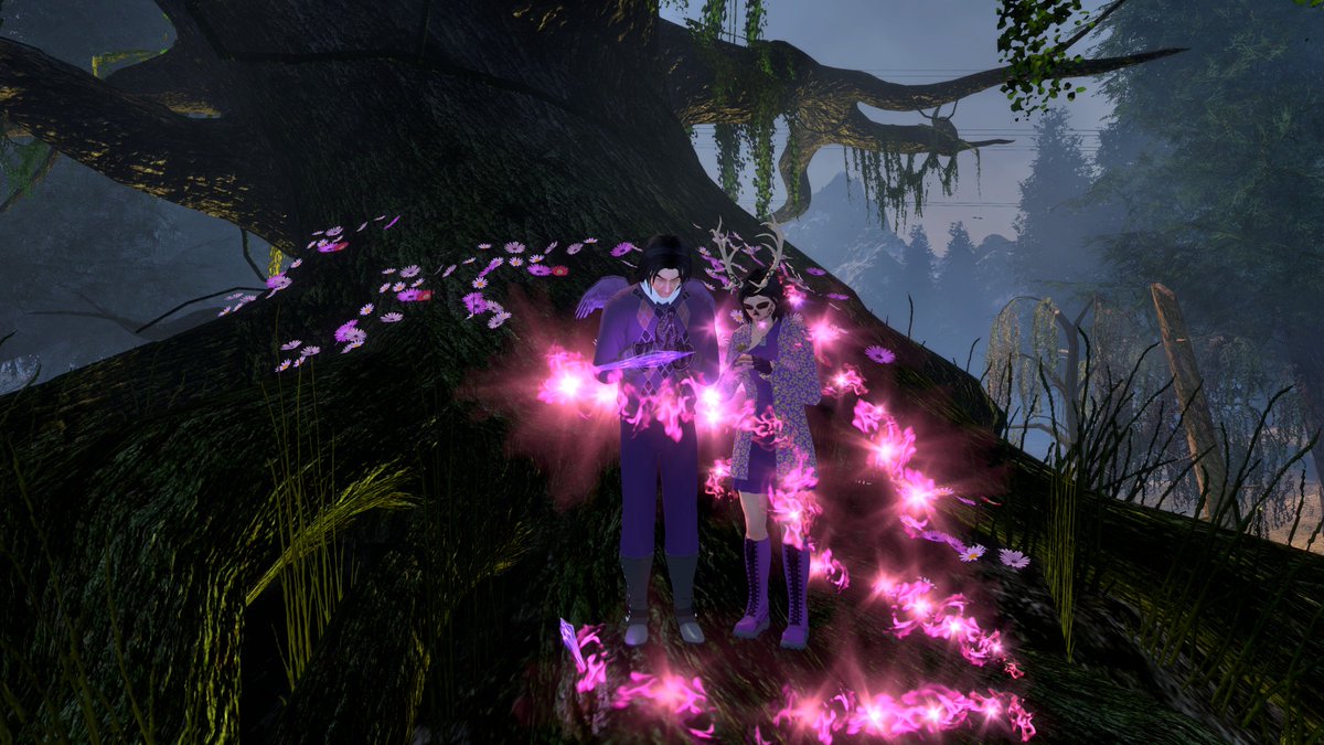 KlausvonRichter's tweet image. All of our thoughts, prayers, hopes, love, and kitty hugs to @MadLyric💜. If you see this, please know we love you. You're a wonderful, amazing, strong, sweet soul and we're #PurpleForMaddie💜 - purple for YOU💜! Please, keep fighting! You're in our hearts always. 💜💜💜