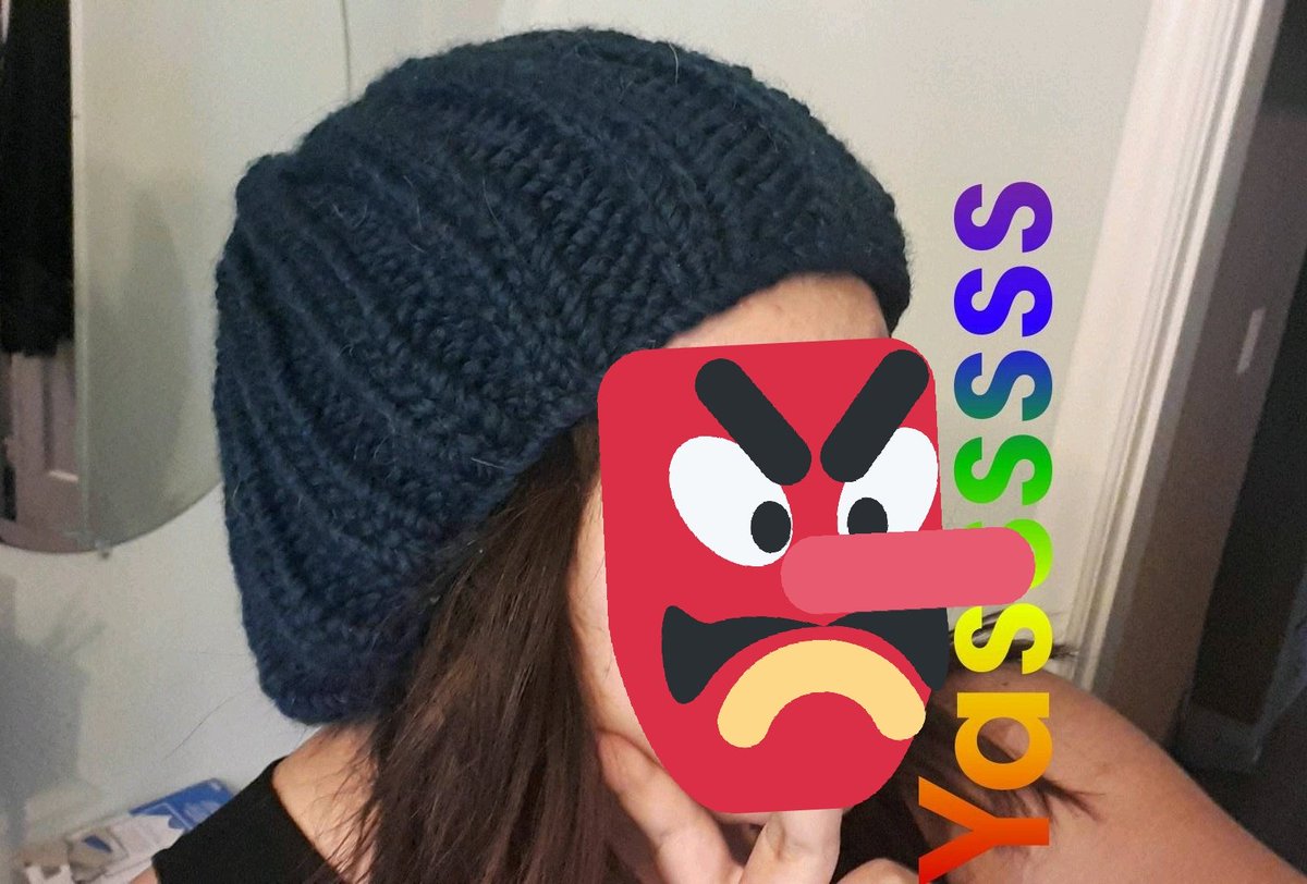sabiestsabs's tweet photo. #knittingqueen https://t.co/L8hBuxw8Ze