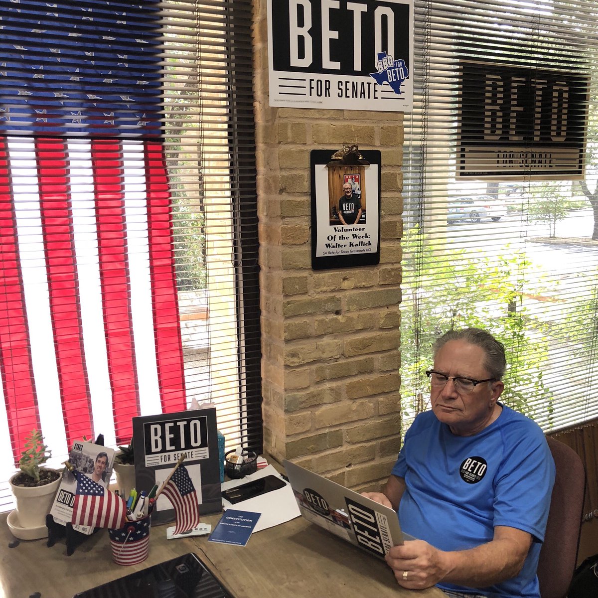 BetoForUSA's tweet photo. Walter is not slowing down! After just being named #VolunteerOfTheWeek, he’s more focused than ever and keeps working hard for Beto! #FastAndFurious #TextingForBeto #FocusedOnWork #BetoForTexas #Volunteer https://t.co/NOxitNlZGQ https://t.co/IR5qIgeSNy