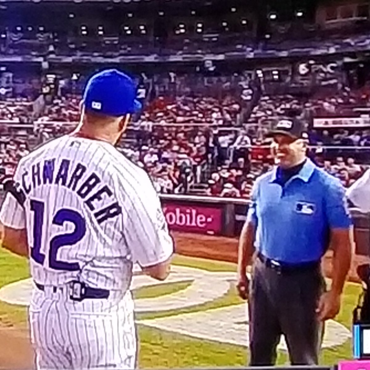 John Mang having fun at the MLB homerun derby