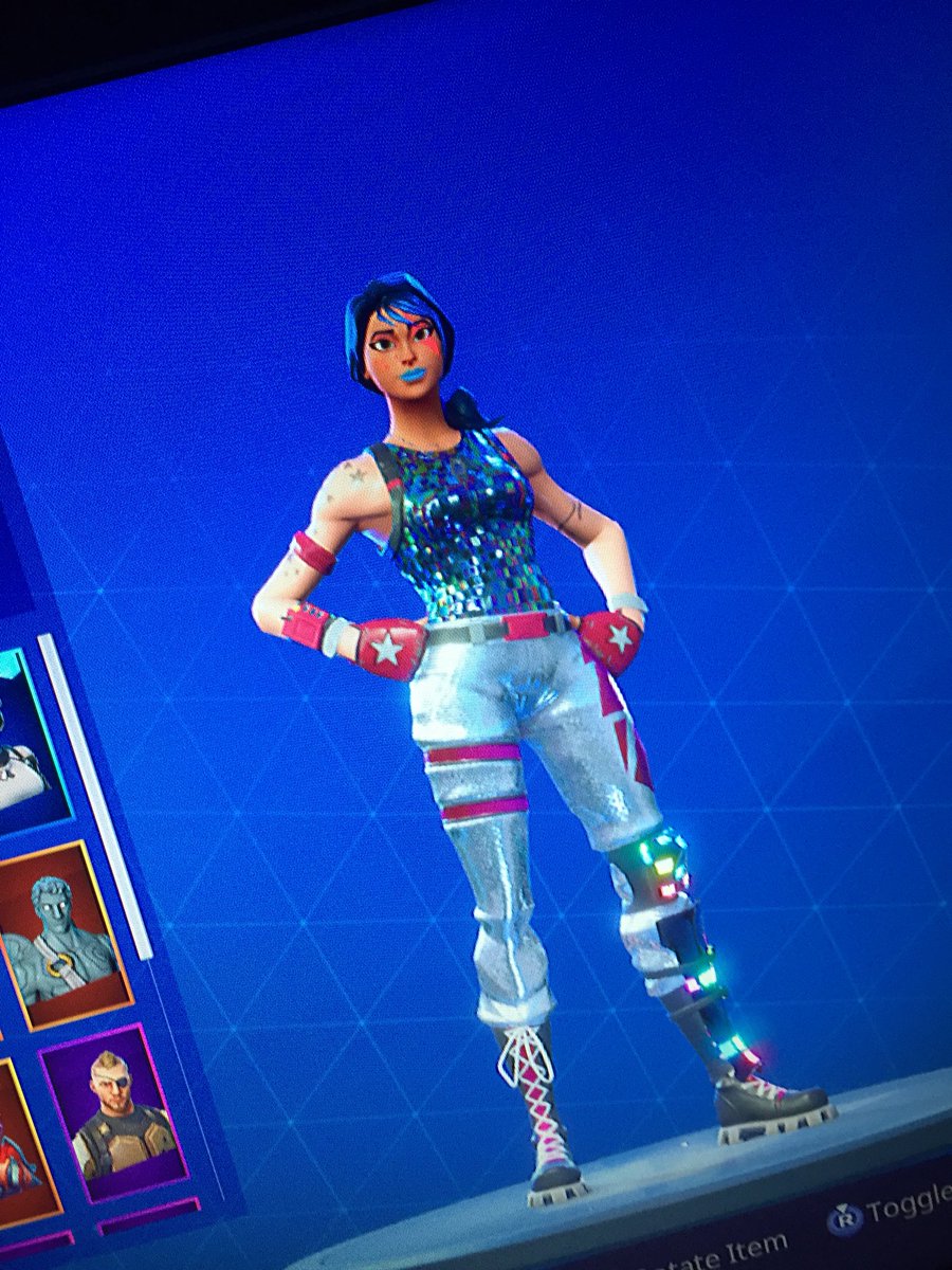 im_bowl's tweet photo. I’ll also trade sparkle specialist and power chord for reaper pickaxe. #trade #fortnite #FortniteTrades #fortnitetrade #fortnitegifting #giftingskins #FortniteBattleRoyal #fortniteskins #powerchord #sparklespecialist #reaperpickaxe https://t.co/A04p1PMZ6e