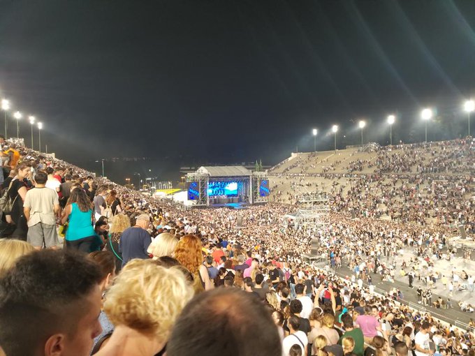 View image on Twitter