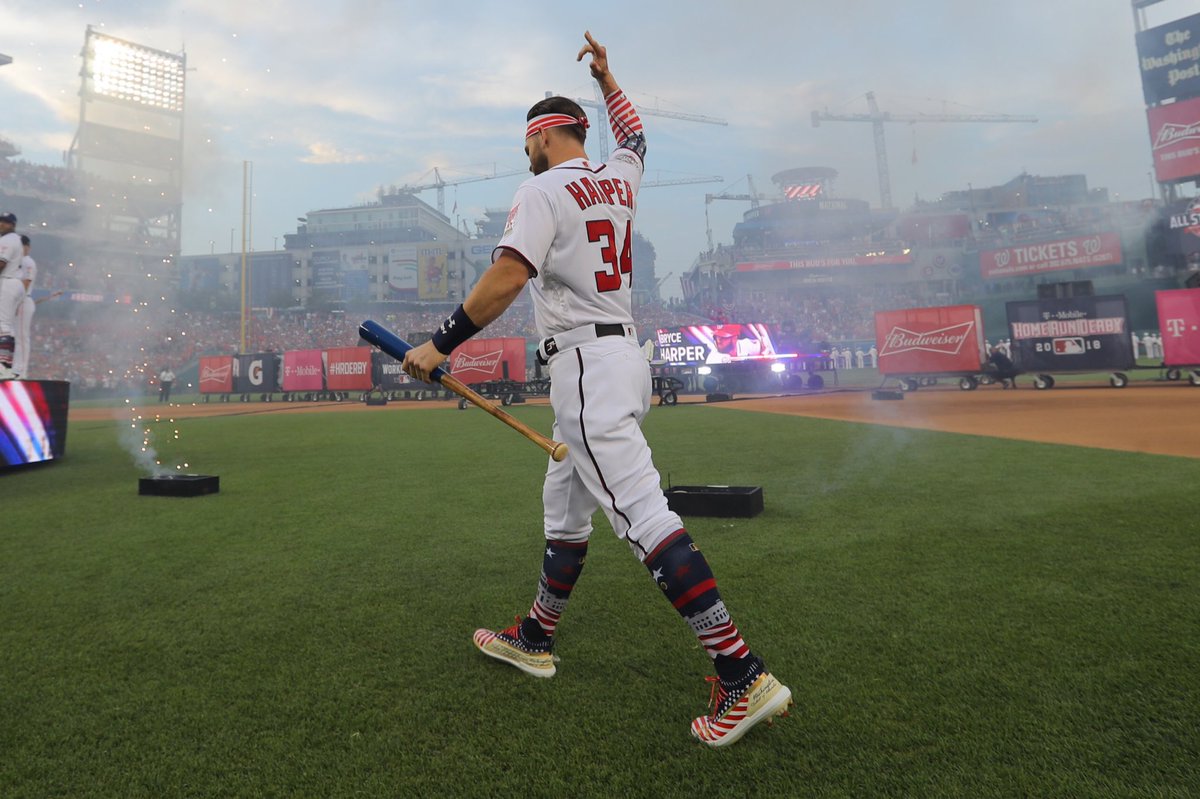 Under Armour tweet media