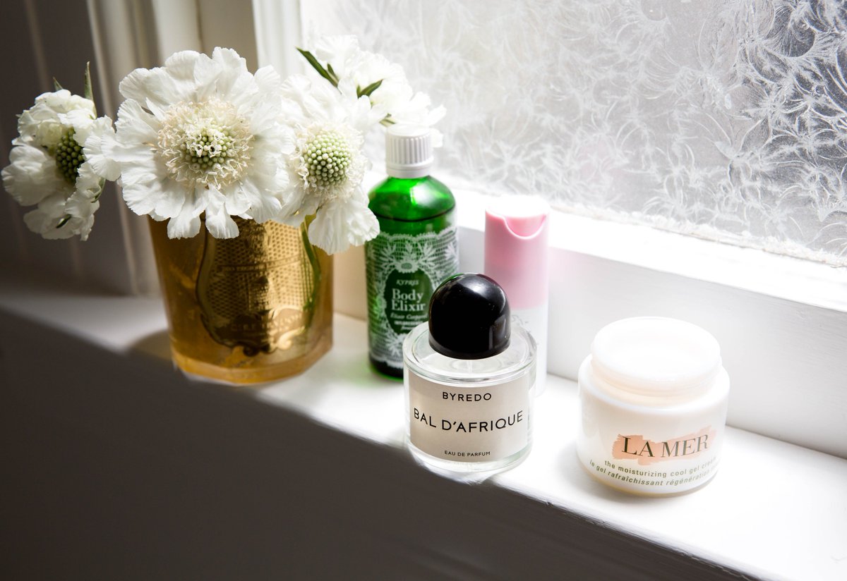 ashkane's tweet photo. July Beauty Favorites... these products get the highest recommendation from me! https://t.co/soGPtXHWrX #summerbeauty #beautyroundup #summerskin https://t.co/yjCPn96qZd