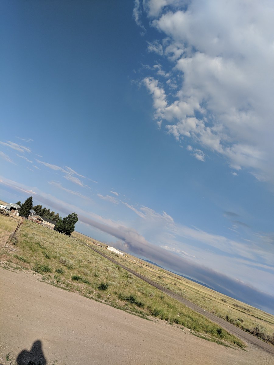 5C_Sami's tweet photo. @BLMIdahoFire Do you have any information on the fire burning east of Dubois? North of the sand dunes. Saw an airplane flying around it, but haven't seen any info yet. https://t.co/ekFXeupc5w