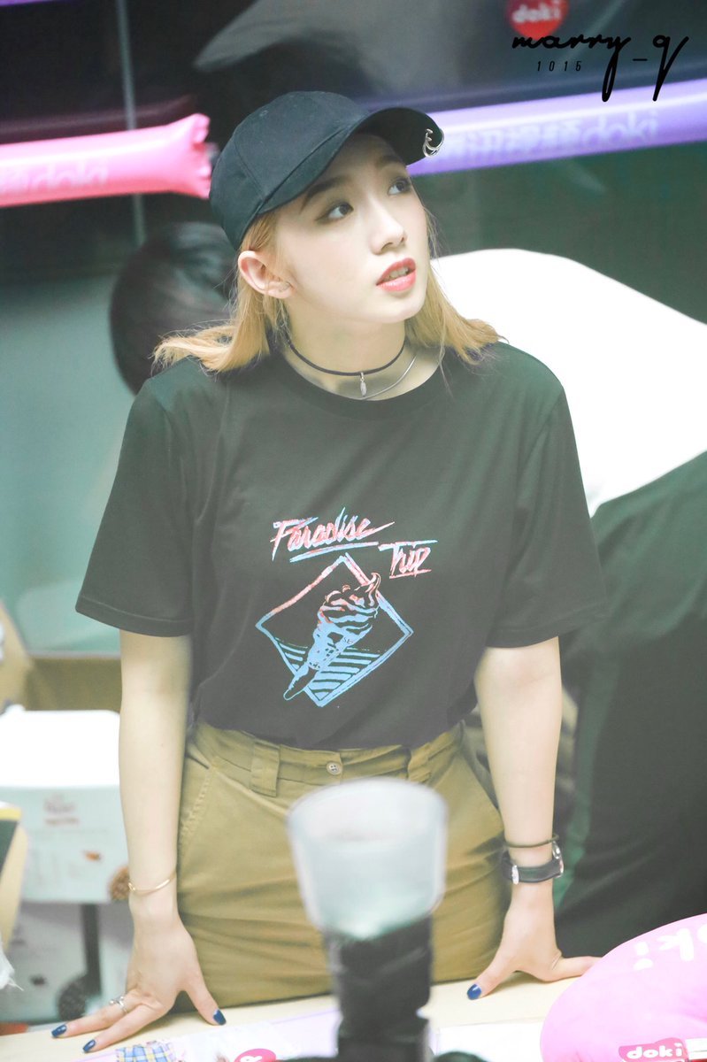 _cessaengnim's tweet photo. Meiqi is a blessing to this world. Breathe if you agree. 💕

#Produce101 #Produce101China #创造101 #创造101China #火箭少女101 #RocketGirls101 #RocketGirls #MengMeiqi  #孟美岐 https://t.co/ZneNEnvg1H