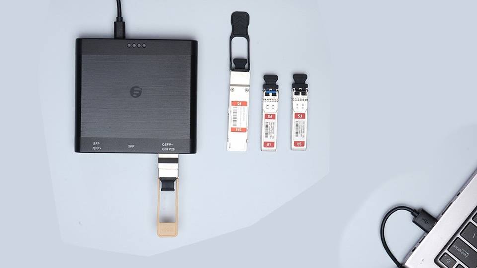 FSUnitedKingdom's tweet photo. Have you ever heard of coding box? It can help us configure universal transceiver (SFP, SFP+, XFP, QSFP+, QSFP28, SFP28) to work with nearly every vendor. Very good tool, isn't it? #CodingBox https://t.co/Rdvuu2W2xG